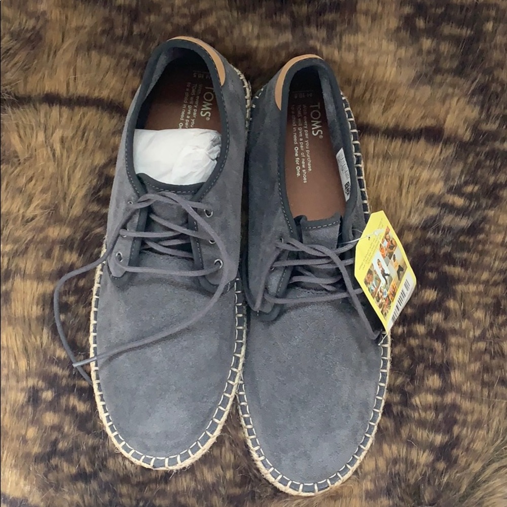 SOLD | TOMS shoes | 10% OFF LISTING